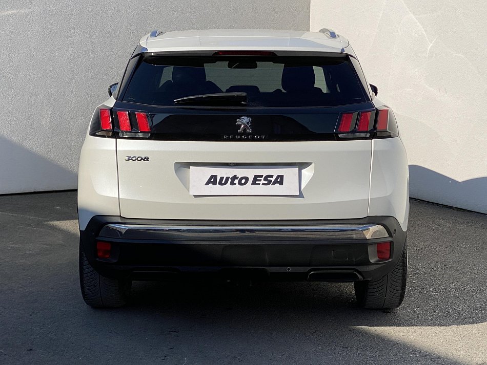 Peugeot 3008 1.2 PT Allure