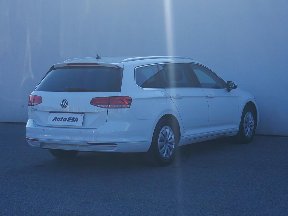 Volkswagen Passat 2.0 TDi Comfortline