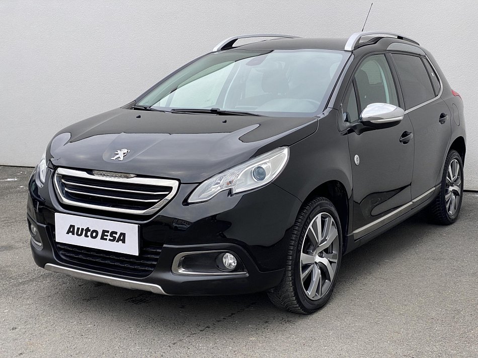 Peugeot 2008 1.2 PT Crossway