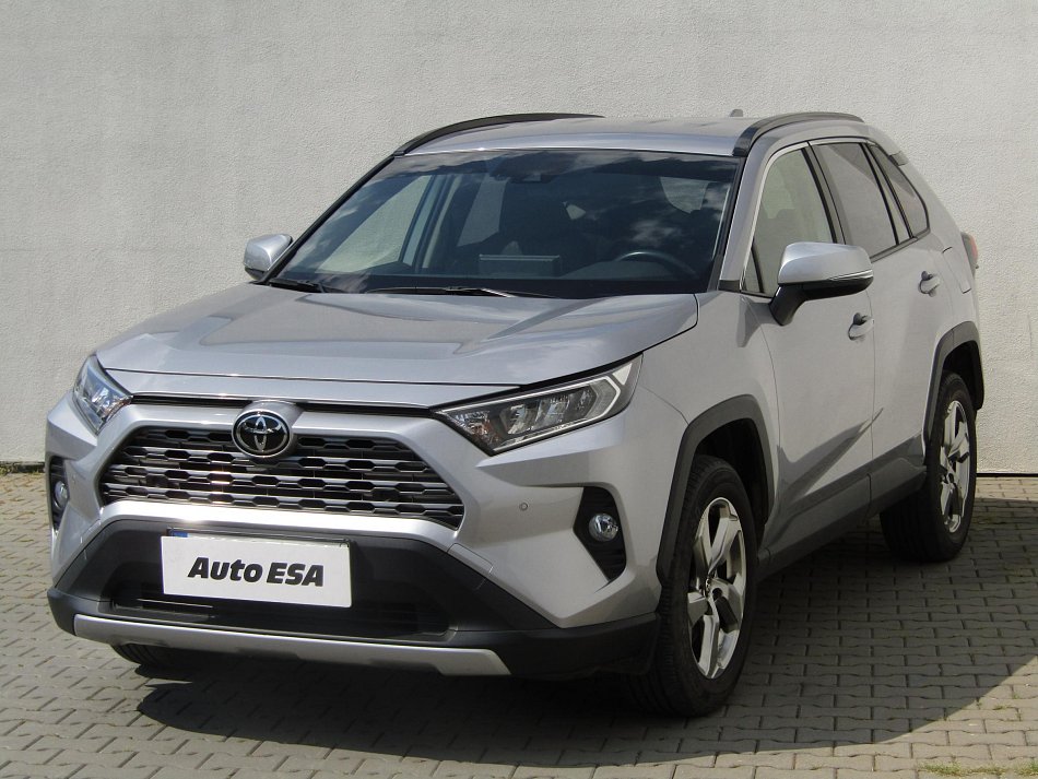 Toyota RAV4 2.0 VVT-i 