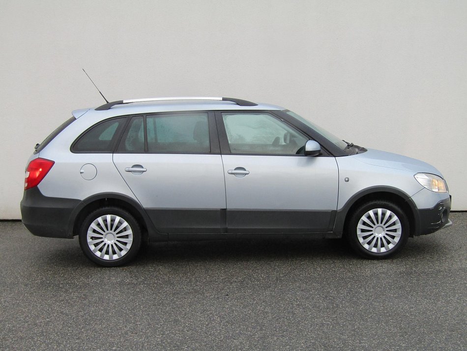 Škoda Fabia II 1.2 TSI Scout