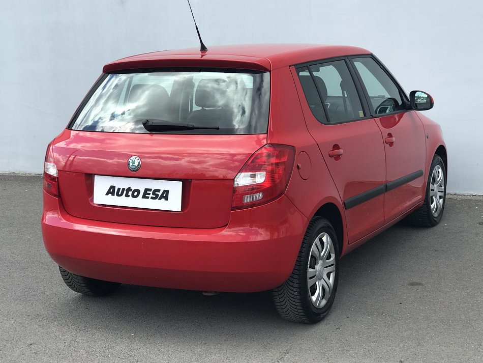 Škoda Fabia II 1.2 HTP Sport