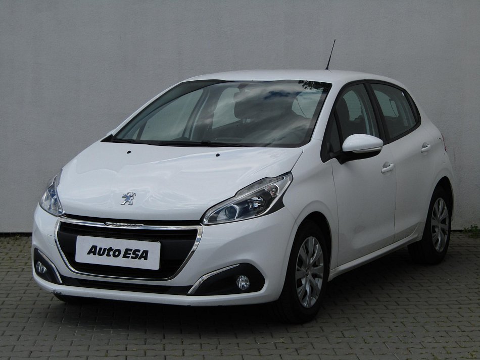 Peugeot 208 1.2 PT 