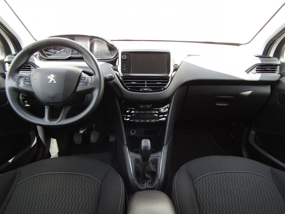 Peugeot 208 1.2 PT 