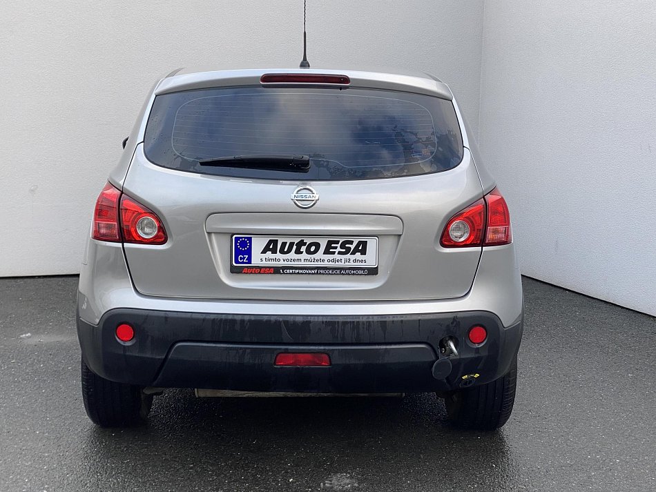 Nissan Qashqai 1.6i 