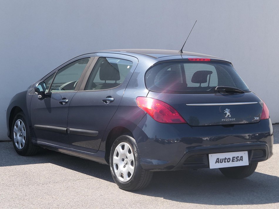 Peugeot 308 1.4i 