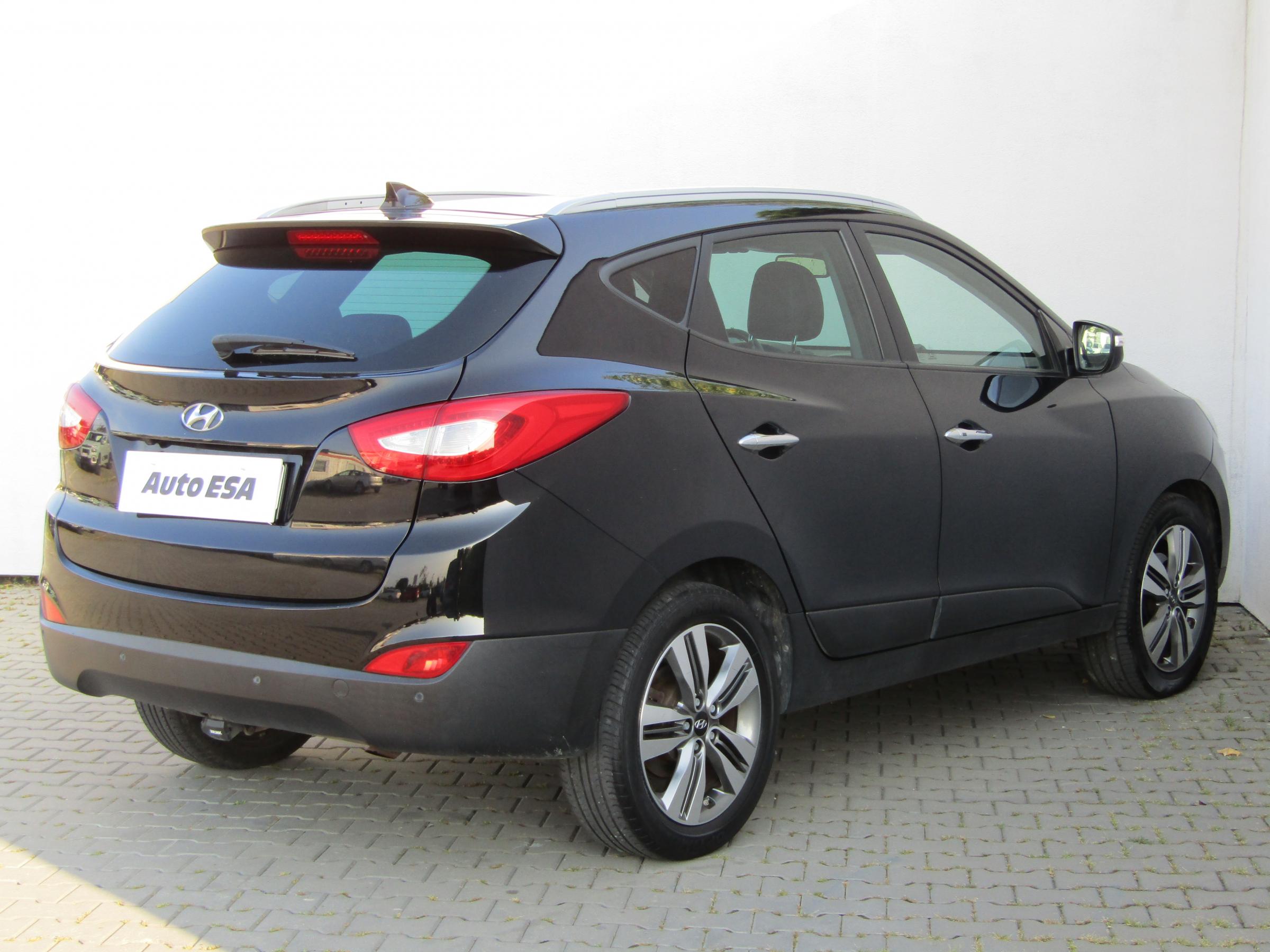 Hyundai ix35, 2015 - pohled č. 4