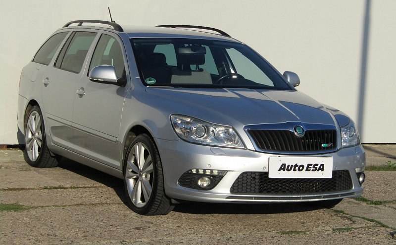 Škoda Octavia II 2.0 TDi RS