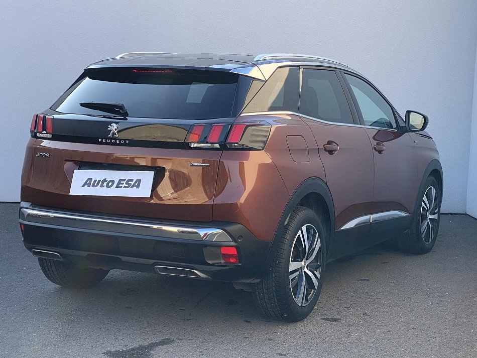 Peugeot 3008 1.2PT Allure