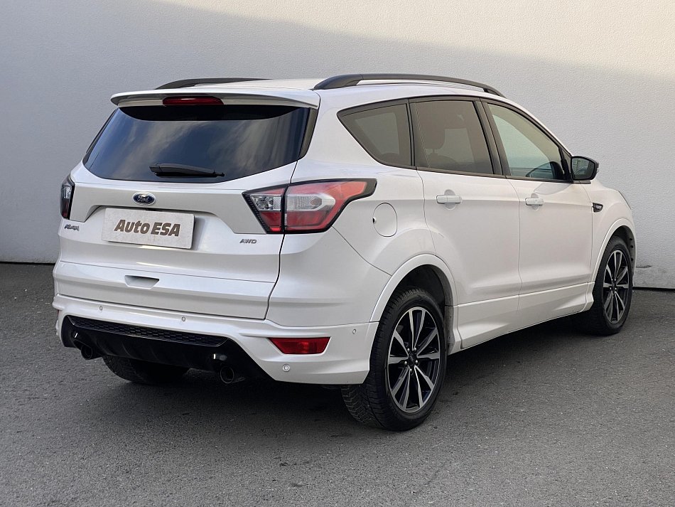 Ford Kuga 2.0 TDCi ST-Line AWD