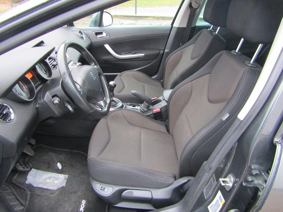 Peugeot 308 1.6HDi 