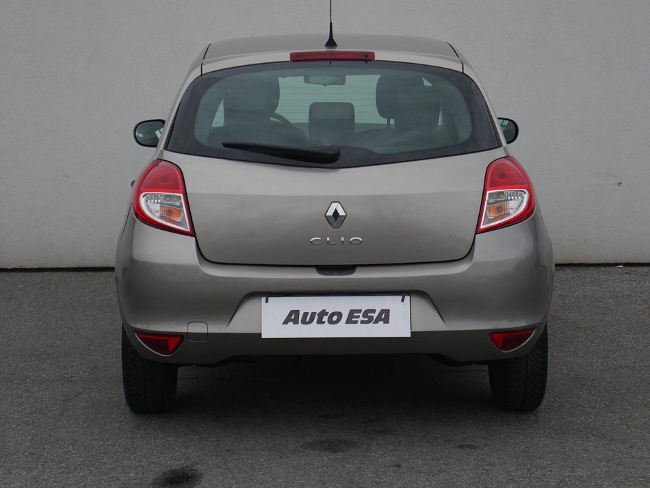 Renault Clio 1.2 i 