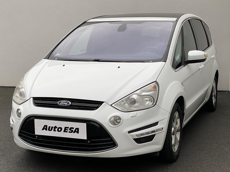 Ford S-MAX 2.0 EB Titanium