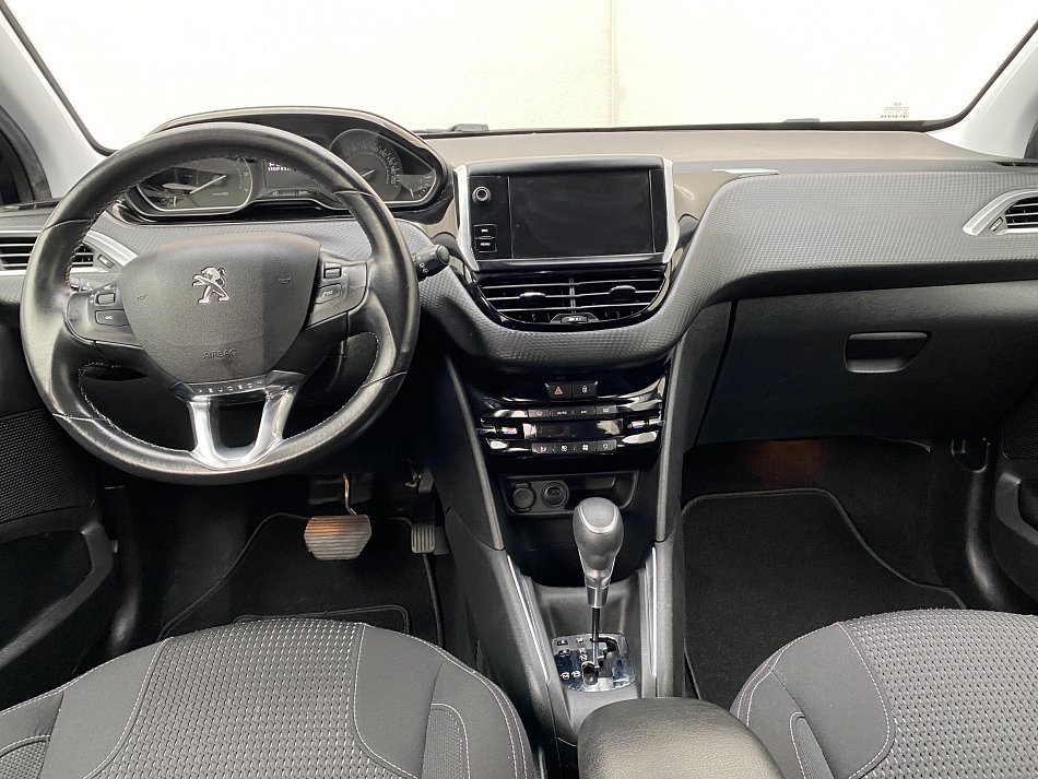 Peugeot 208 1.2PT Allure