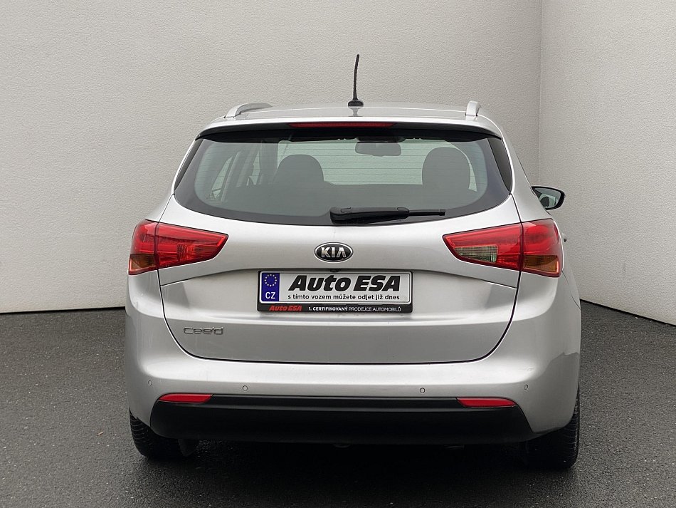 Kia Ceed 1.6 GDi 