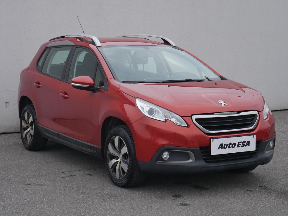 Peugeot 2008 1.2 PT 