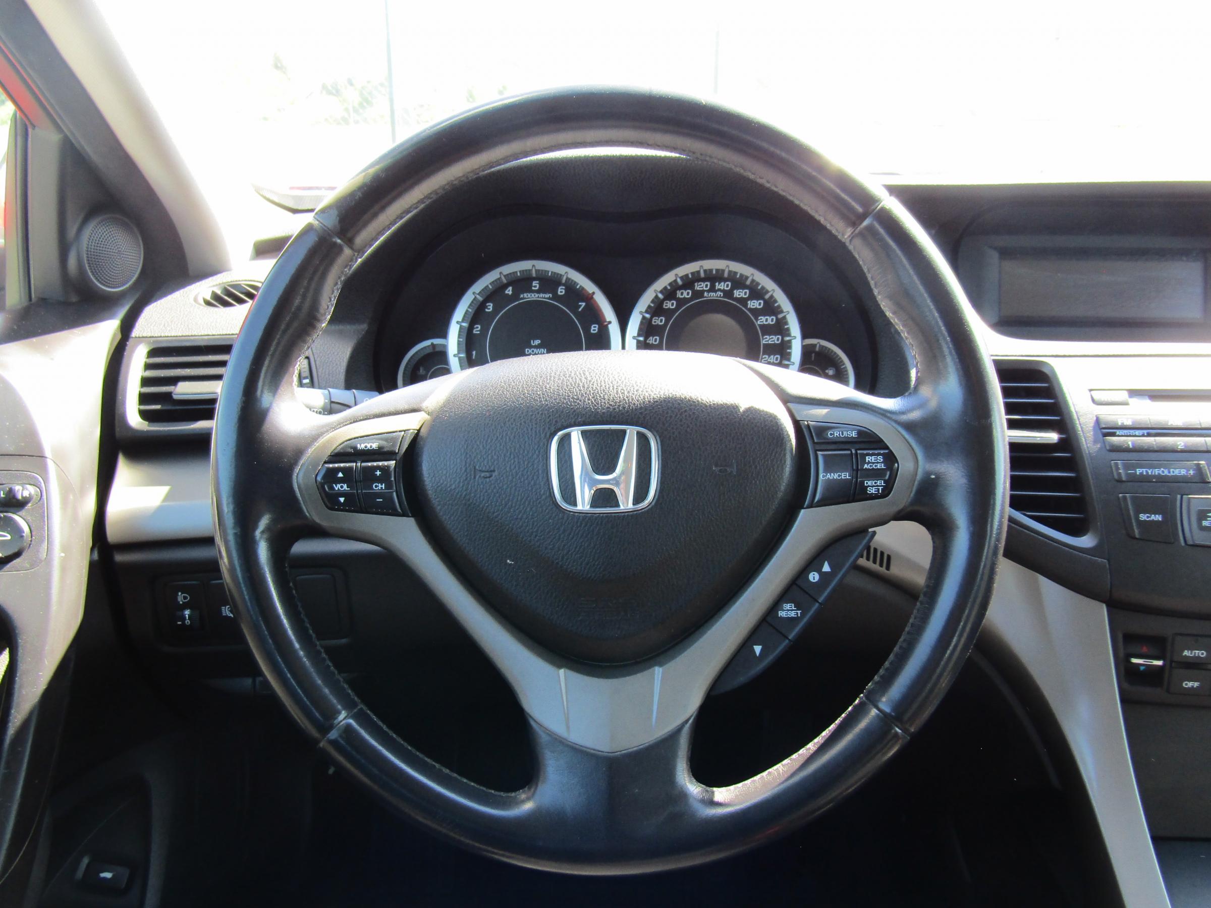 Honda Accord, 2009 - pohled č. 12