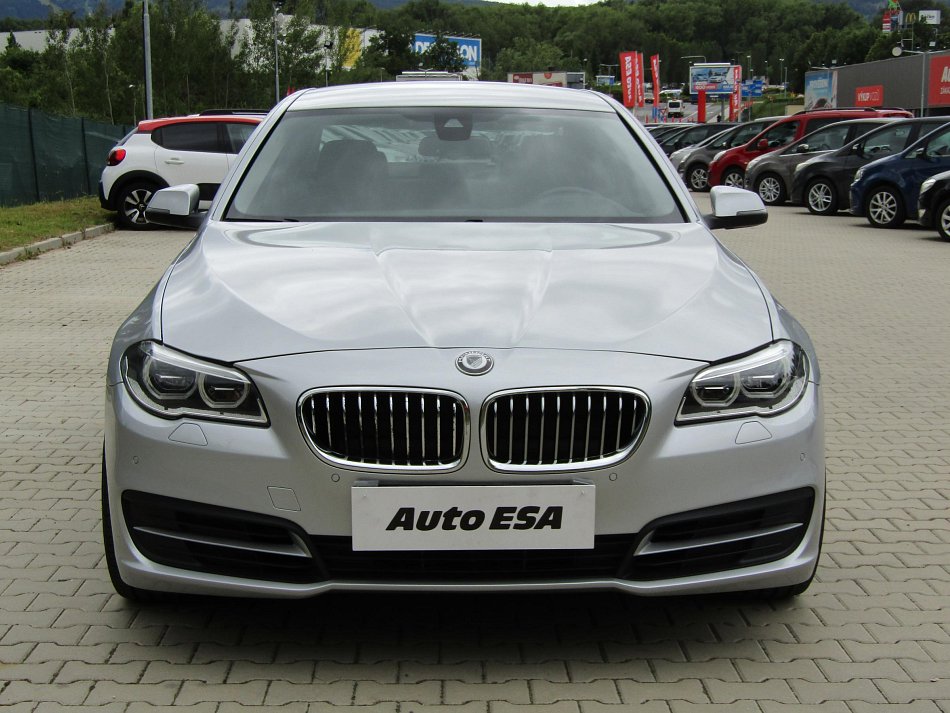 BMW Řada 5 3.0D  535 xDrive