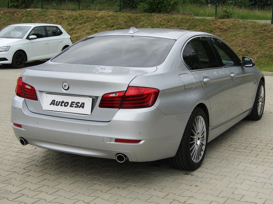 BMW Řada 5 3.0D  535 xDrive