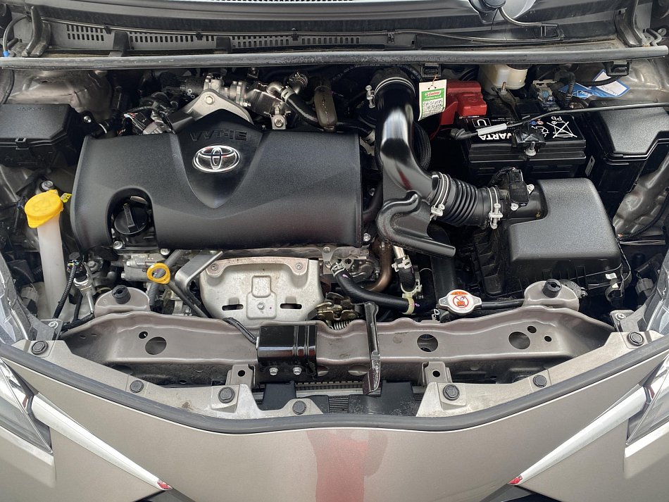 Toyota Yaris 1.5i 