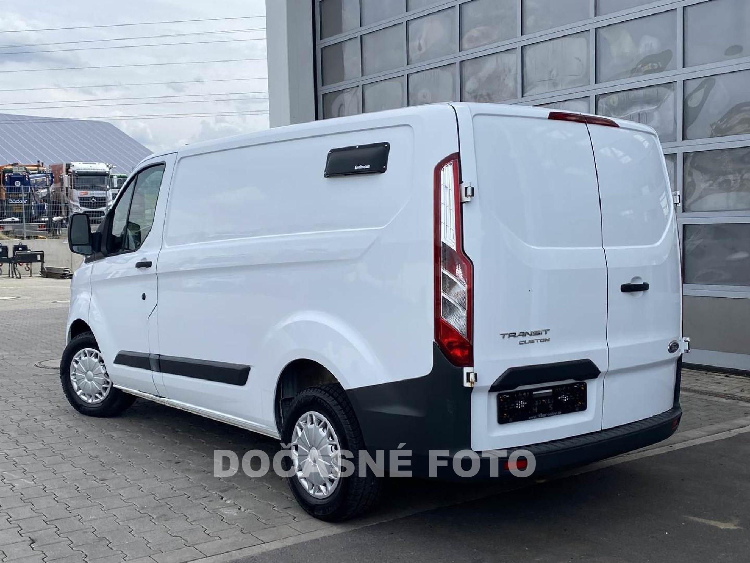 Ford Transit Custom, 2014 - pohled č. 4