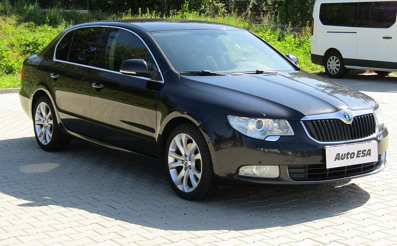 Škoda Superb II 2.0 TDi Ambiente