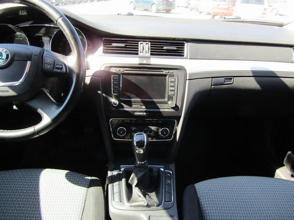 Škoda Superb II 2.0 TDi Ambiente