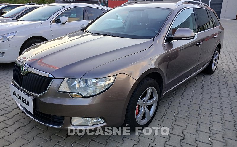 Škoda Superb II 2.0TDI Ambition