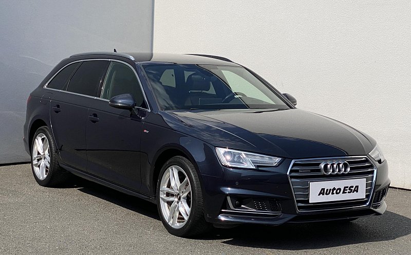 Audi A4 2.0 TDi S-line quattro