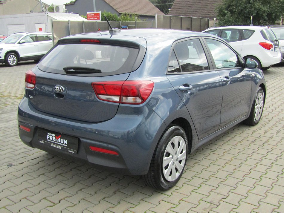 Kia Rio 1.2i 