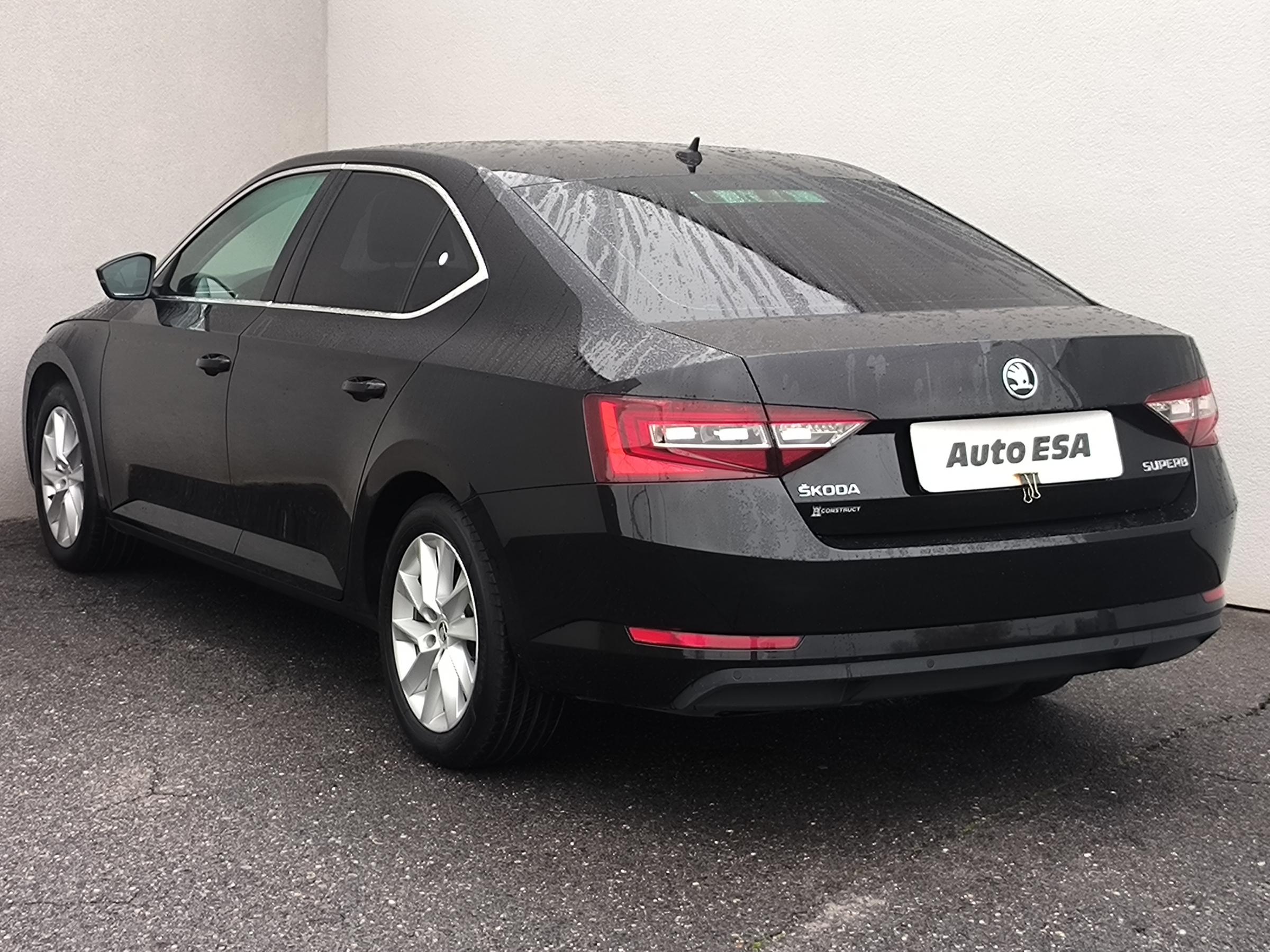 Škoda Superb III, 2018 - pohled č. 6