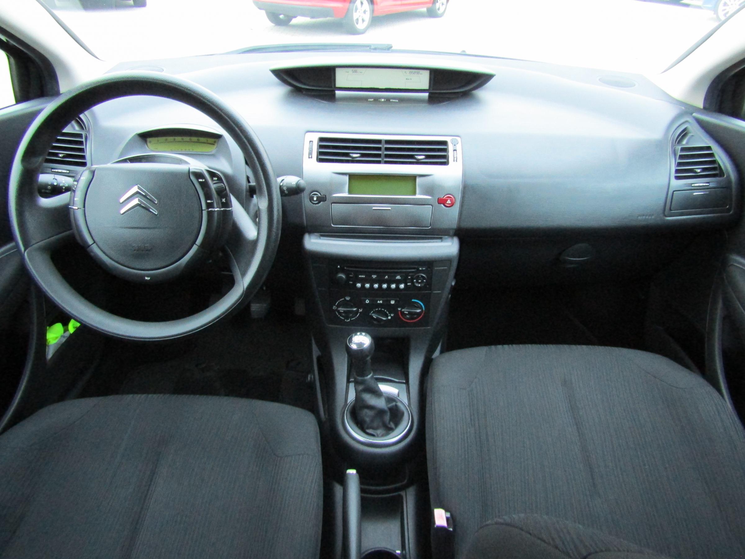 Citroën C4, 2007 - pohled č. 9