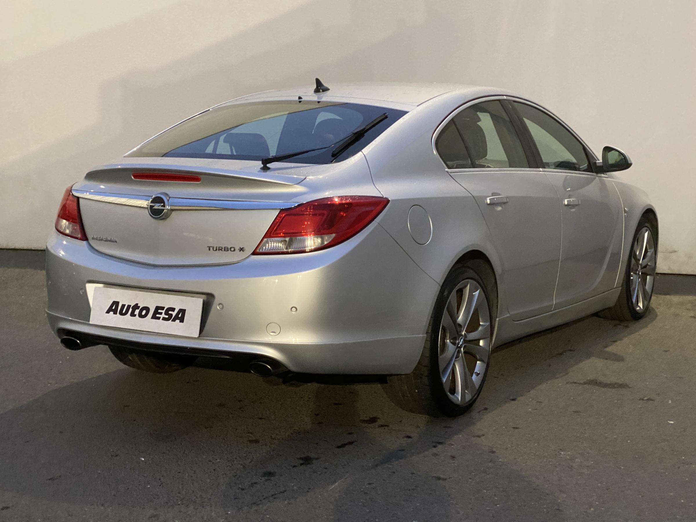 Opel Insignia, 2010 - pohled č. 4