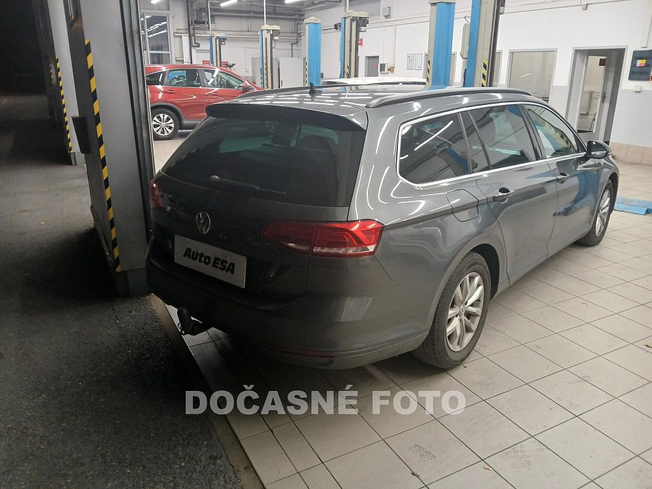 Volkswagen Passat 1.6 TDi 