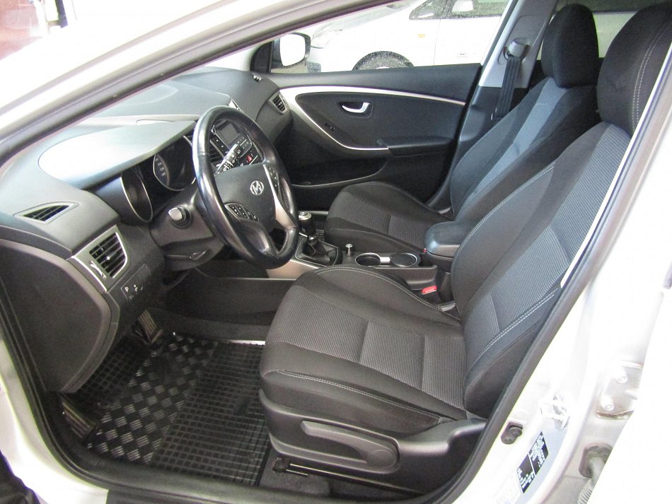 Hyundai I30 1.6CVVT 