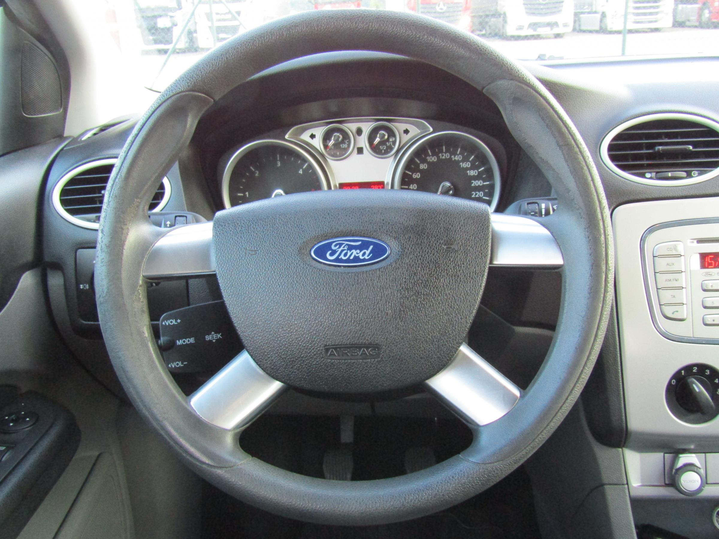 Ford Focus, 2008 - pohled č. 12