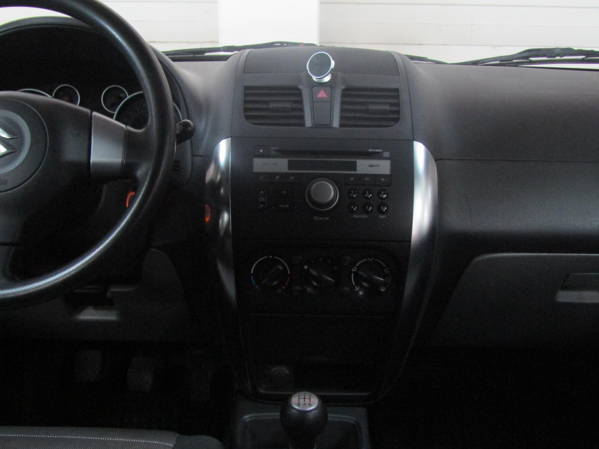 Suzuki SX4, 2010 - pohled č. 18