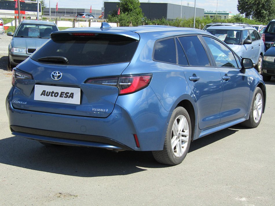 Toyota Corolla 1.8 HSD Active