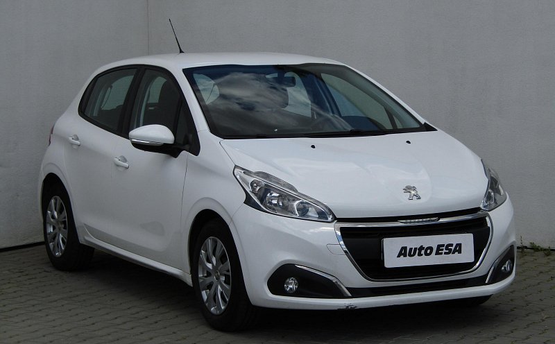 Peugeot 208 1.2 PT 