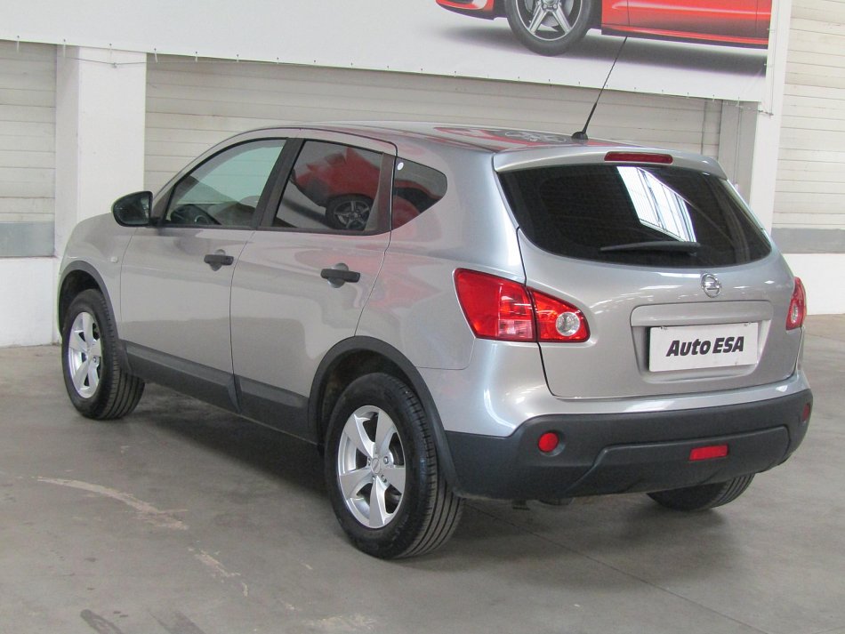 Nissan Qashqai 1.6i 