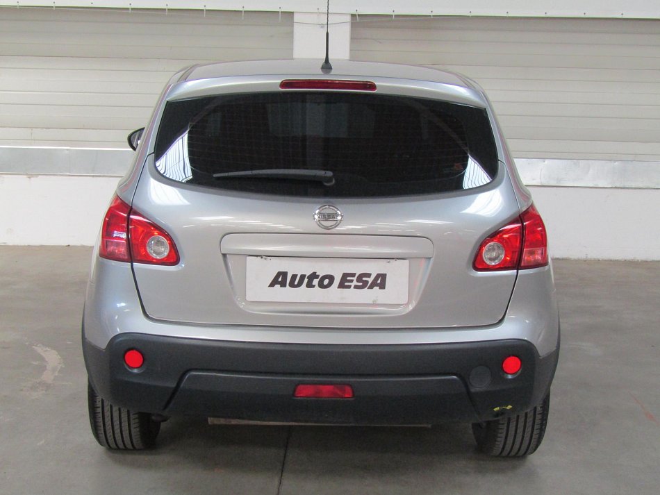 Nissan Qashqai 1.6i 