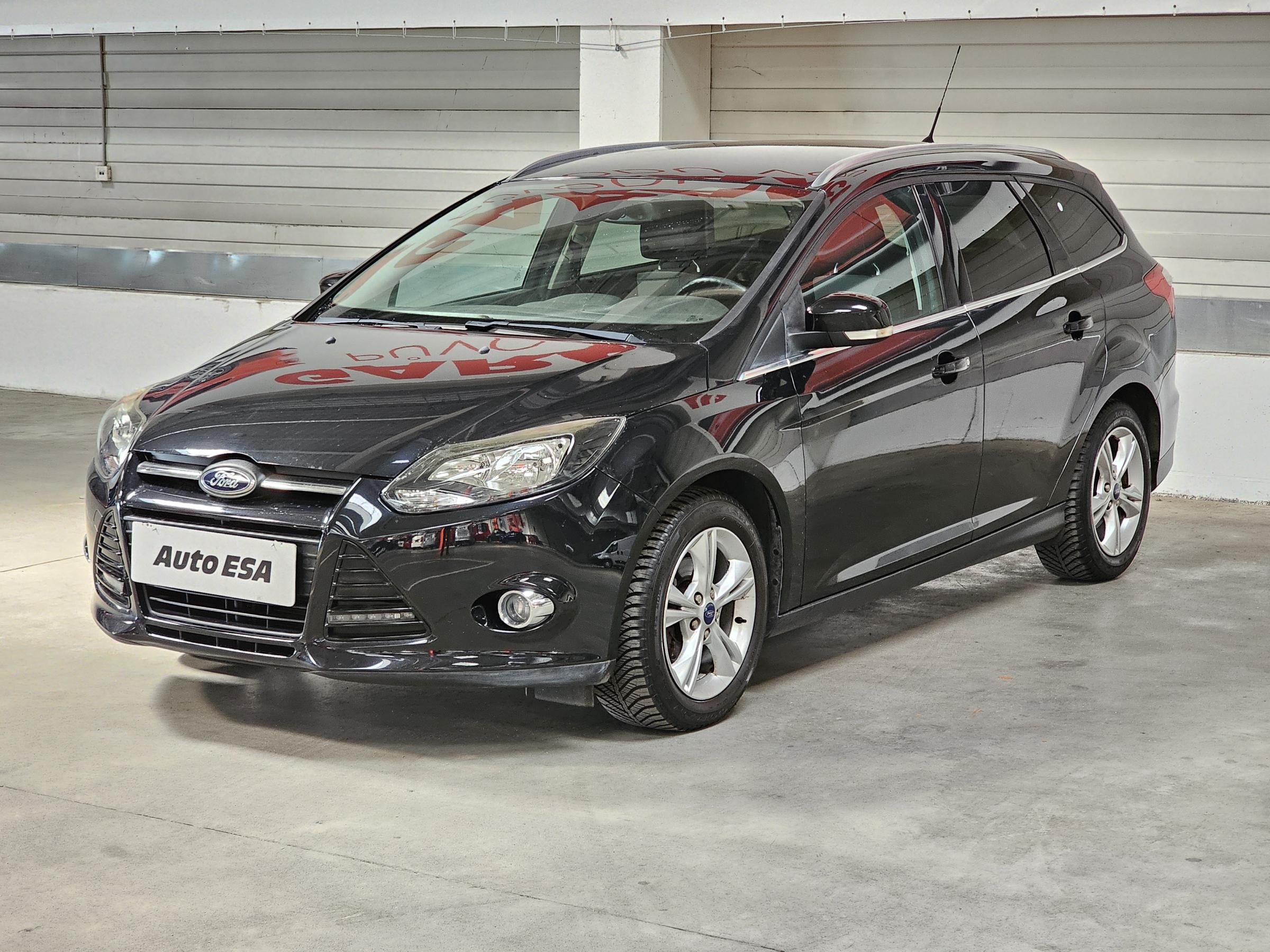 Ford Focus, 2013 - pohled č. 3