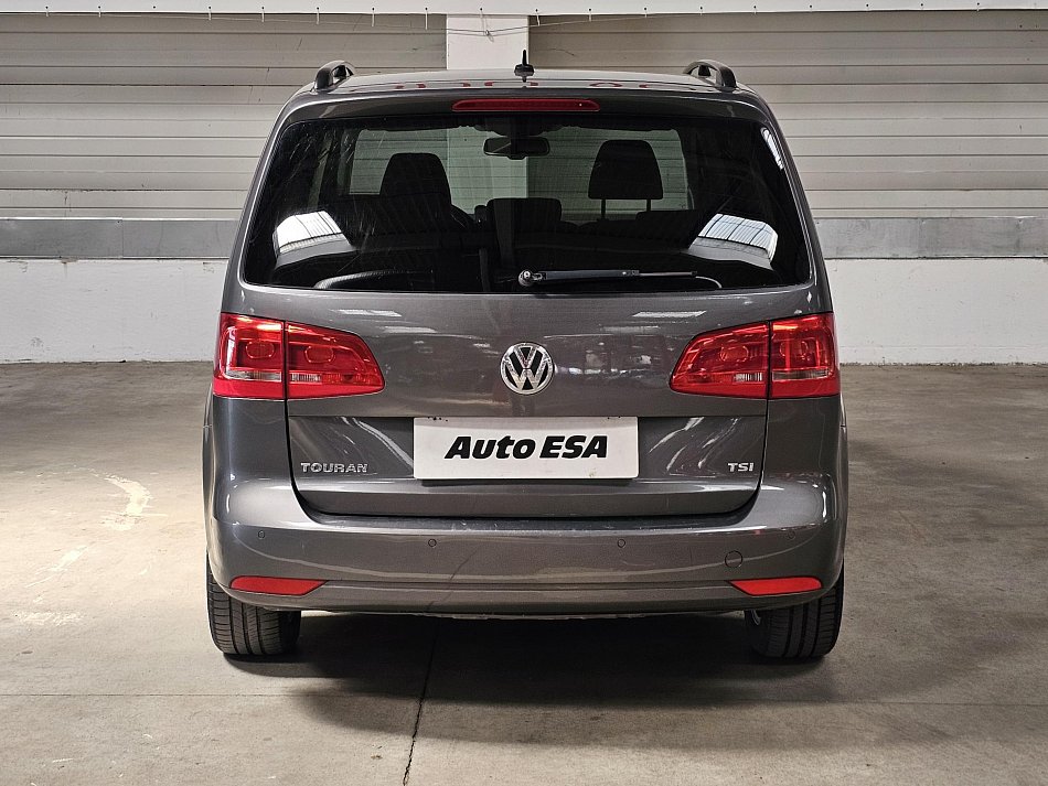 Volkswagen Touran 1.4TSi 