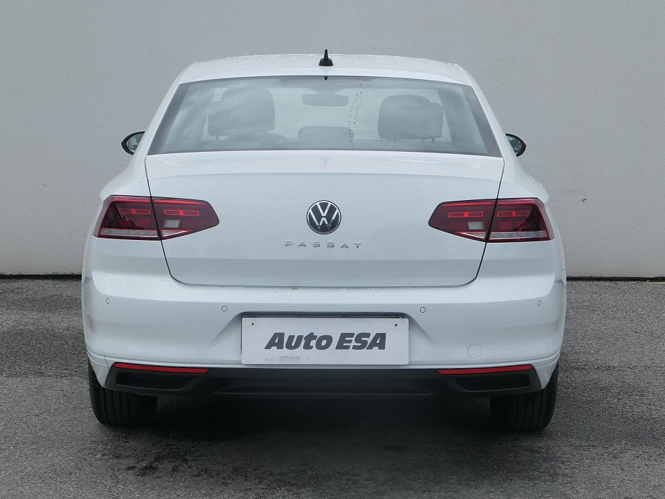 Volkswagen Passat 1.5 TSi Business