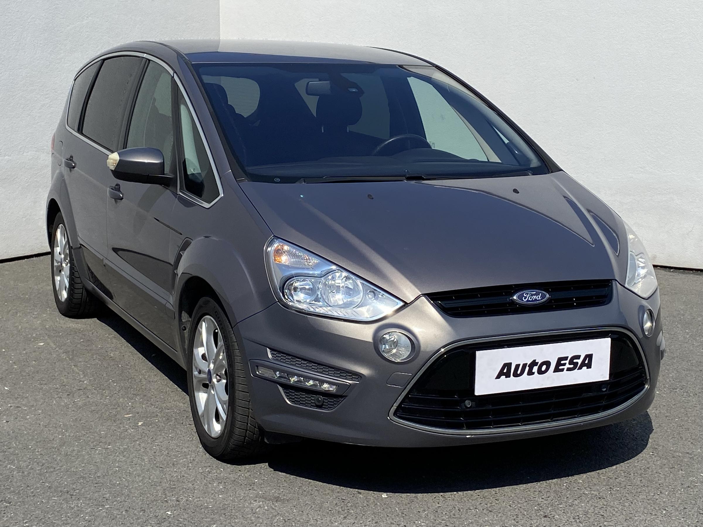 Ford S-MAX, 2011 - pohled č. 1