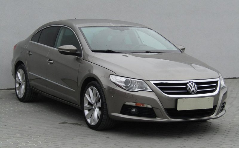 Volkswagen Passat CC 2.0 tdi 