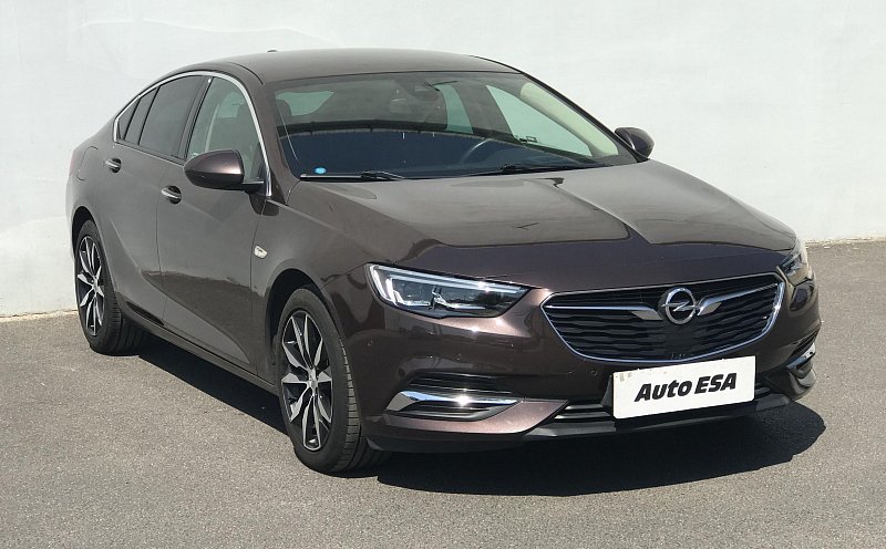 Opel Insignia 2.0CDTi 