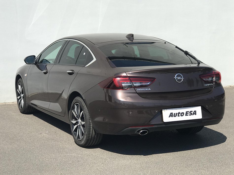 Opel Insignia 2.0CDTi 