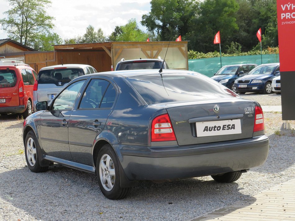 Škoda Octavia 1.6 i 