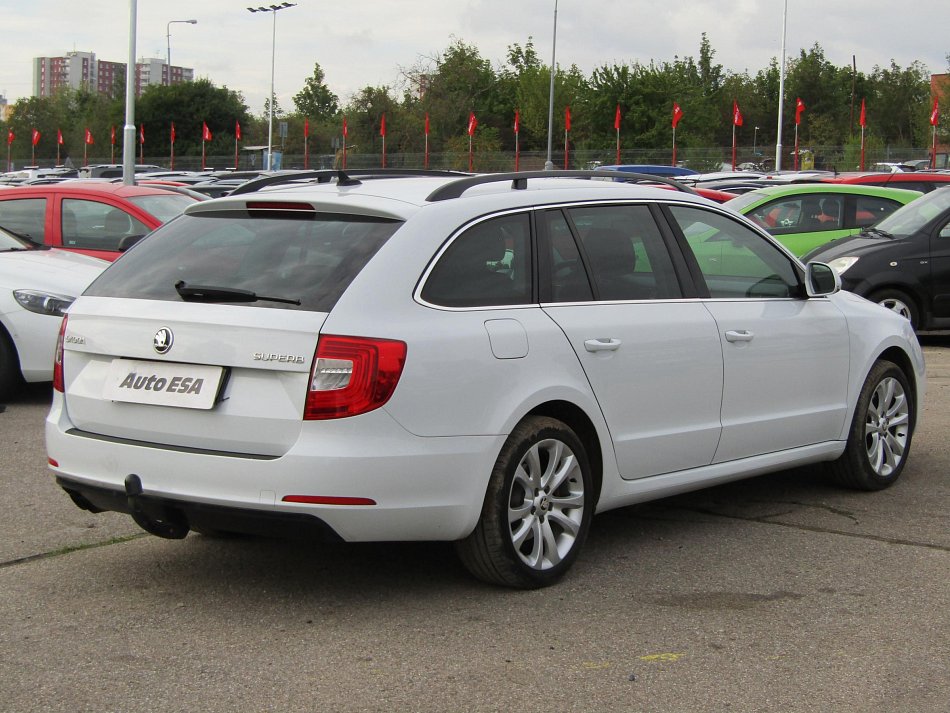 Škoda Superb II 2.0TDi Ambition